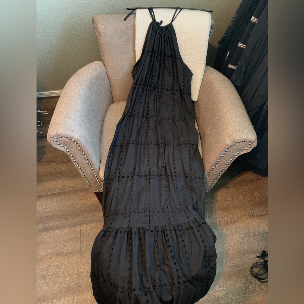 Cute maxi dress - tiered - nwt eyelet